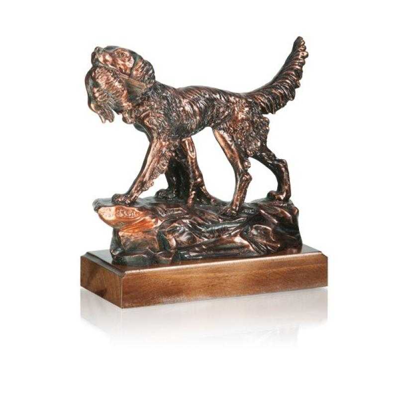 Resina perro caza