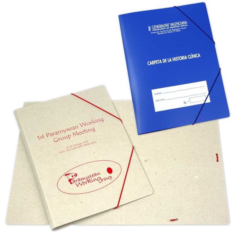 Carpeta de cartón reciclado