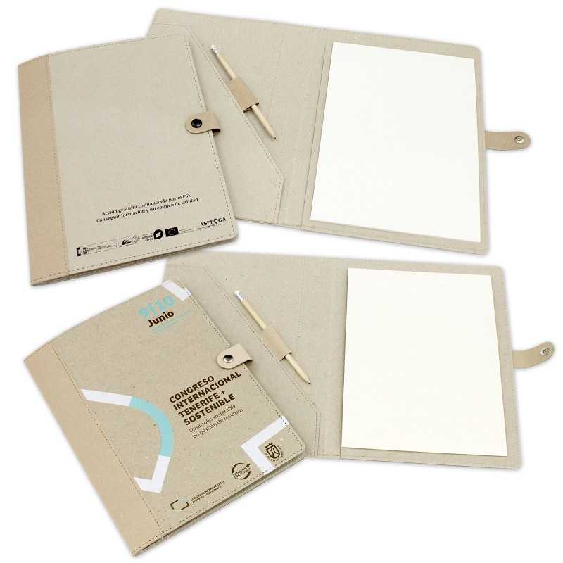 Carpeta de cartón reciclado