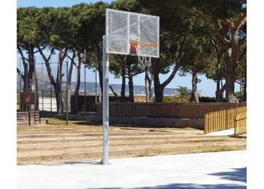 Juego canastas antivandálicas minibasket new tubo 114 mm galvanizadas -incluye aros, redes y tableros-