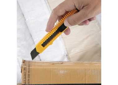 Cutter Eco Con Hoja De 18mm.