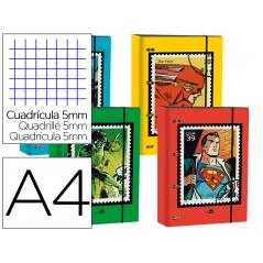 Carpeta liderpapel din a4 forrada con recambio 120 hojas 80 gr 5 mm 4 an. redondas 40 mm cierre goma